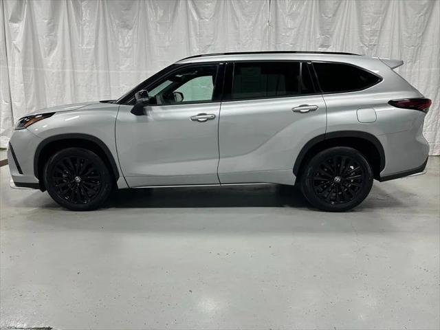2025 Toyota Highlander XSE