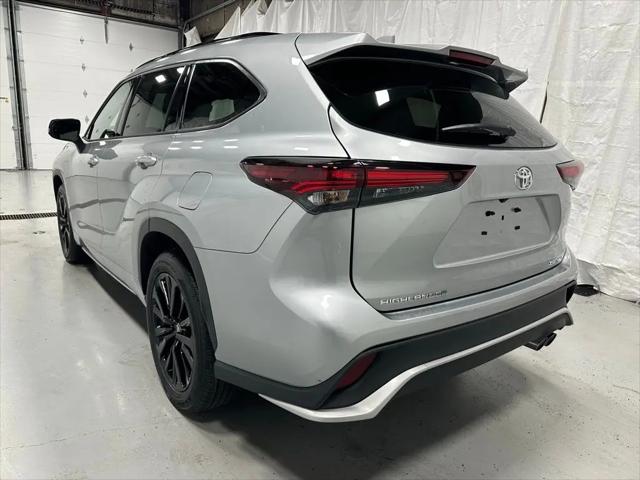 2025 Toyota Highlander XSE