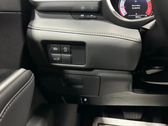 2025 Toyota Highlander XSE