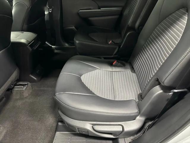 2025 Toyota Highlander XSE