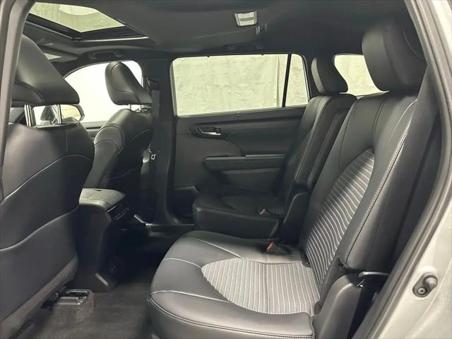 2025 Toyota Highlander XSE