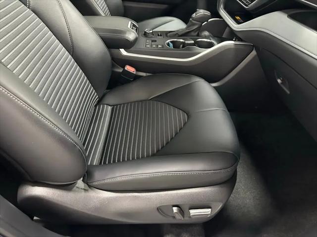 2025 Toyota Highlander XSE