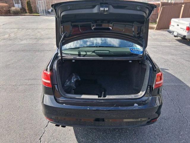 2015 Volkswagen Jetta 1.8T SE