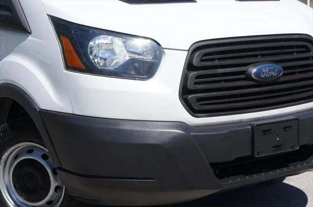 2018 Ford Transit w/60/40 Side Door w/LWB