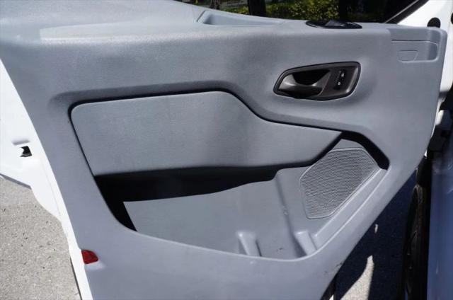 2018 Ford Transit w/60/40 Side Door w/LWB