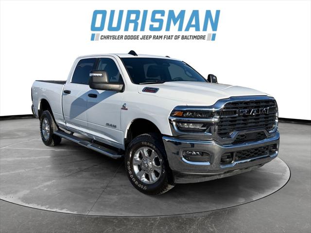 2025 RAM 2500 Big Horn Crew Cab 4x4 64 Box
