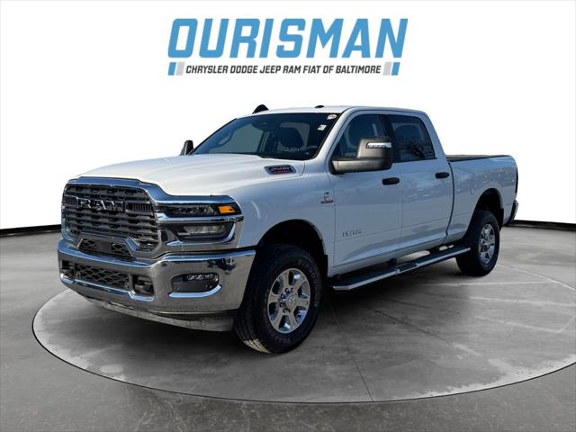 2025 RAM 2500 Big Horn Crew Cab 4x4 64 Box