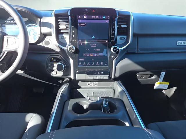 2026 Ram 1500 Big Horn Crew Cab 4x4 5'7" Box