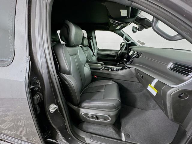 2026 Jeep Grand Wagoneer Limited Altitude 4x4