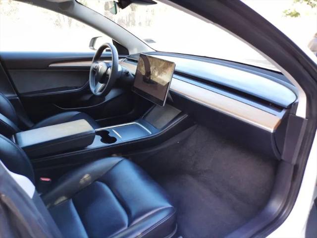 2022 Tesla Model 3 Rear-Wheel Drive