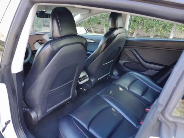 2022 Tesla Model 3 Rear-Wheel Drive