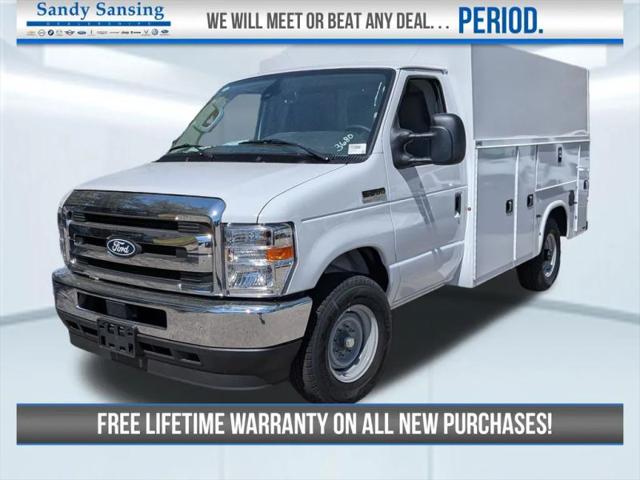 2026 Ford E-350 Cutaway Base w/138 WB  Cutaway Van 2D for sale in Daphne, AL
