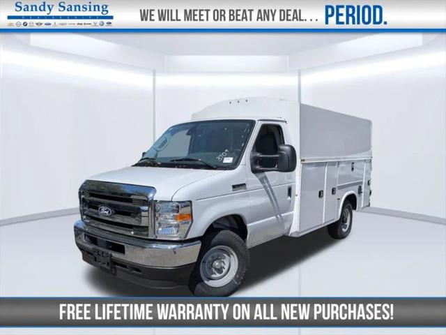 2026 Ford E-350 Cutaway Base w/138 WB  Cutaway Van 2D for sale in Daphne, AL