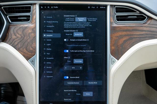 2017 Tesla Model S 75D