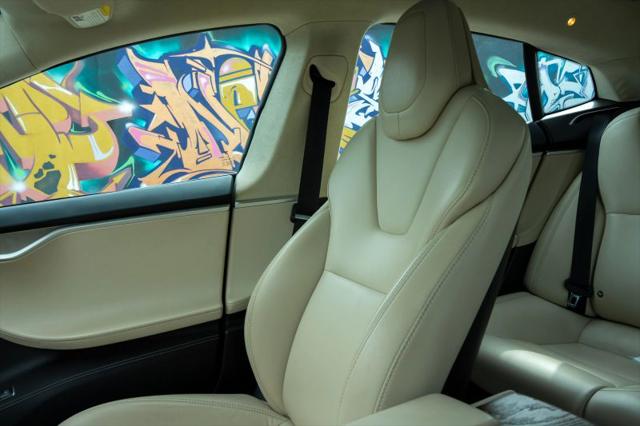 2017 Tesla Model S 75D