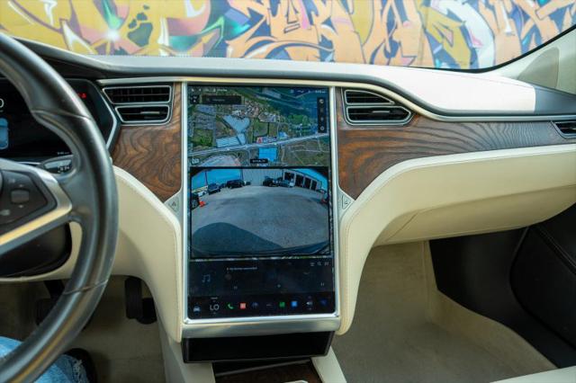 2017 Tesla Model S 75D