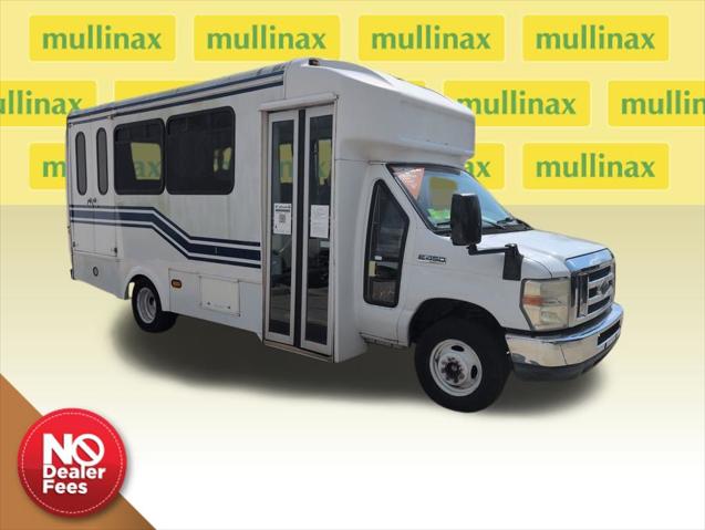 2015 Ford E-450 Cutaway Base for sale in Kissimmee, FL
