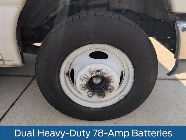 2015 Ford E-450 Cutaway Base