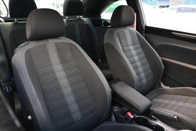 2014 Volkswagen Beetle 2.0T R-Line