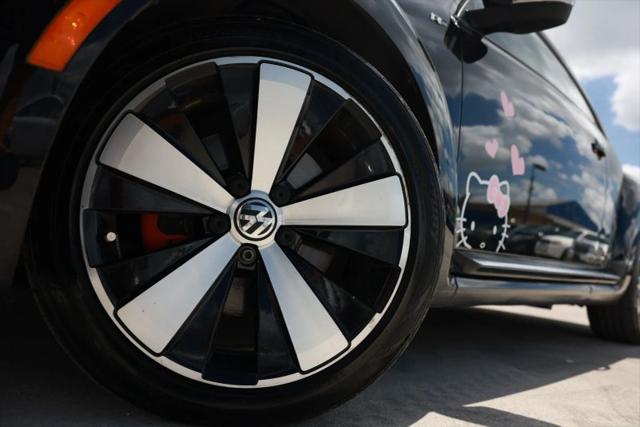 2014 Volkswagen Beetle 2.0T R-Line