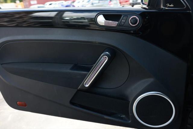 2014 Volkswagen Beetle 2.0T R-Line