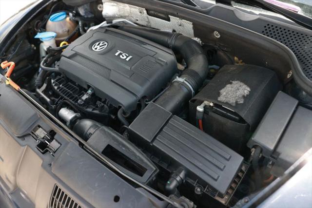2014 Volkswagen Beetle 2.0T R-Line