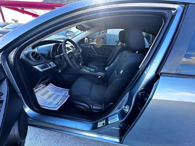 2013 Mazda Mazda3 i SV