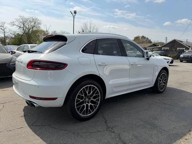 2016 Porsche Macan S