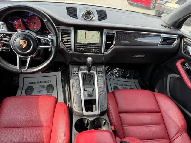 2016 Porsche Macan S