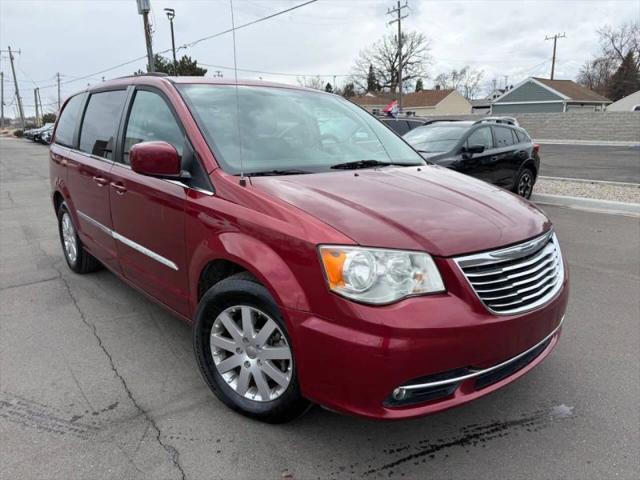 2014 Chrysler Town & Country Touring