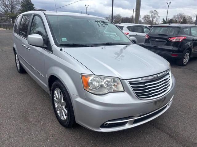 2011 Chrysler Town & Country Touring-L