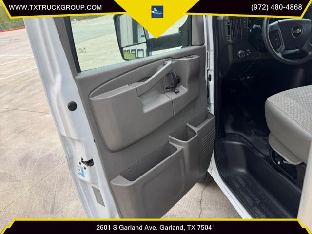 2017 Chevrolet Express Cutaway Work Van
