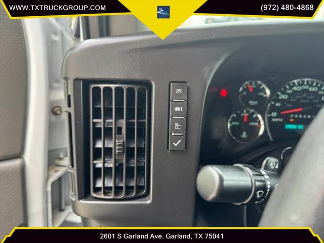 2017 Chevrolet Express Cutaway Work Van