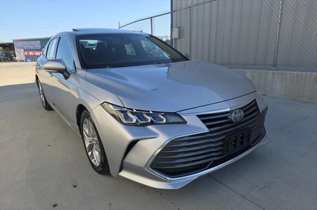 2019 Toyota Avalon XLE