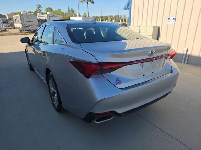 2019 Toyota Avalon XLE