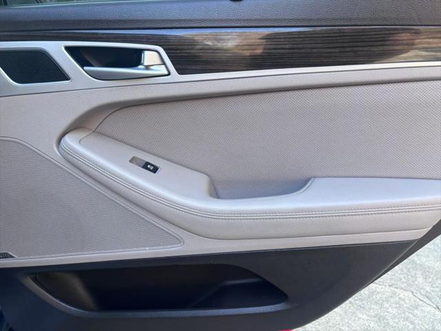 2015 Hyundai Genesis 3.8