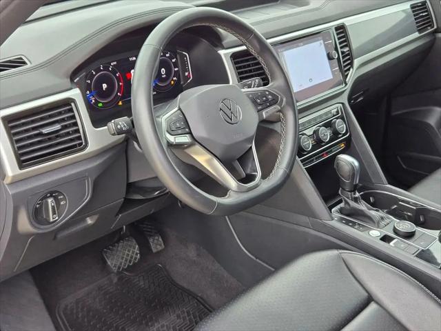 2022 Volkswagen Atlas Cross Sport 2.0T SEL