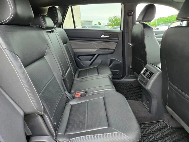2022 Volkswagen Atlas Cross Sport 2.0T SEL