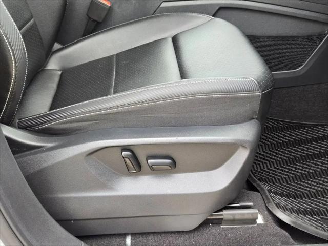 2022 Volkswagen Atlas Cross Sport 2.0T SEL