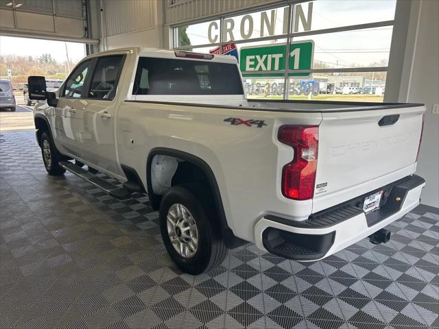 2025 Chevrolet Silverado 2500HD 4WD Crew Cab Standard Bed LT