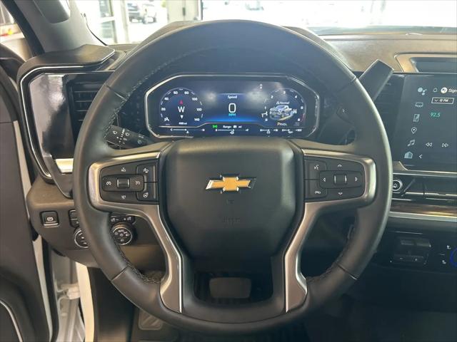 2025 Chevrolet Silverado 2500HD 4WD Crew Cab Standard Bed LT