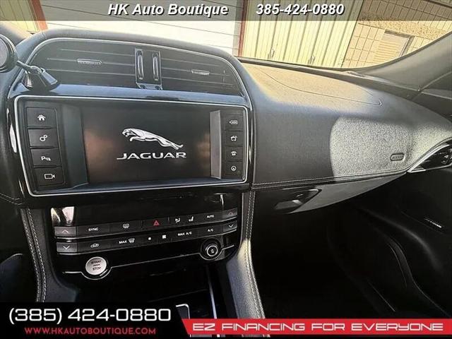 2018 Jaguar F-PACE 30t R-Sport