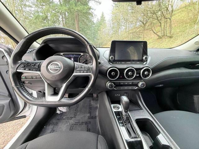 2022 Nissan Sentra SV Xtronic CVT