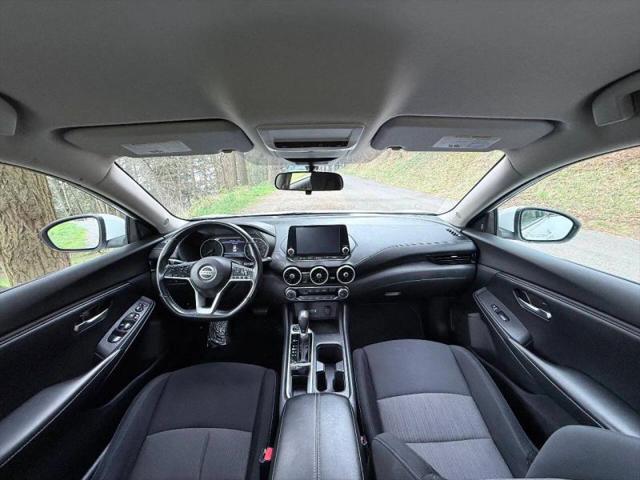 2022 Nissan Sentra SV Xtronic CVT