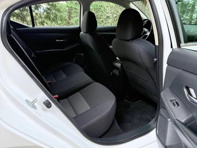 2022 Nissan Sentra SV Xtronic CVT