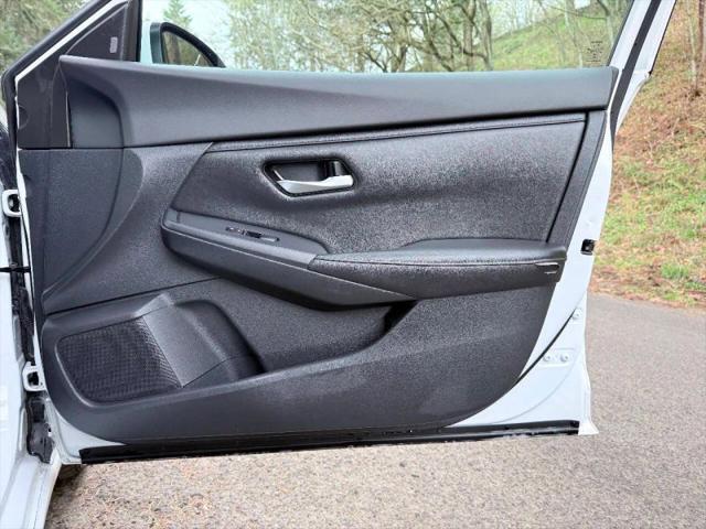 2022 Nissan Sentra SV Xtronic CVT