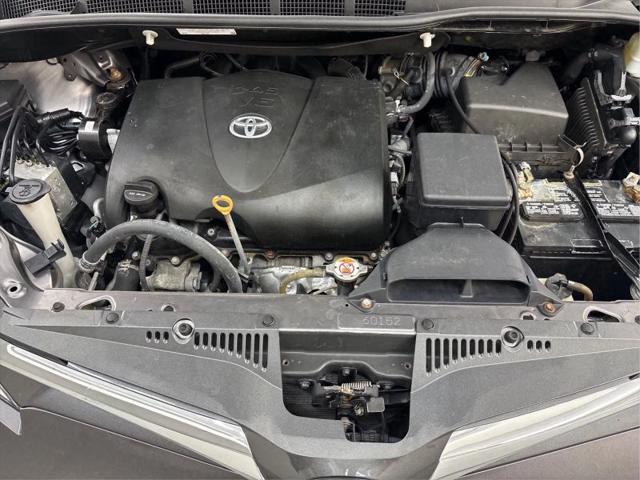 2020 Toyota Sienna XLE