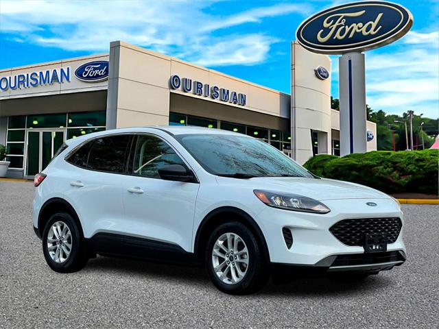 2022 Ford Escape SE Hybrid