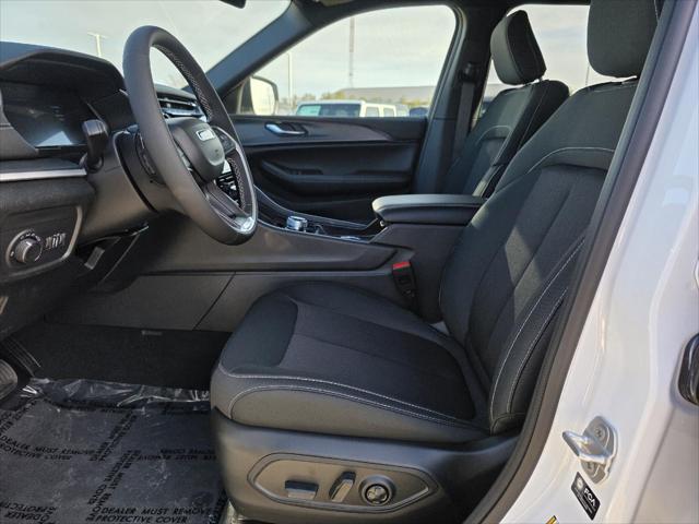 2026 Jeep Grand Cherokee GRAND CHEROKEE L LAREDO 4X4 2026 Jeep Grand Cherokee GRAND CHEROKEE L LAREDO 4X4