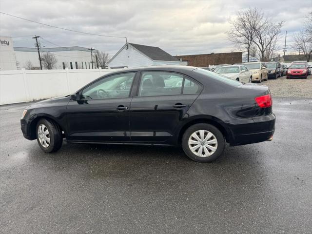 2011 Volkswagen Jetta 2.0L Base
